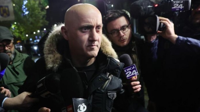 Dacă nu se opune extrădării din Dubai, Horațiu Potra, mercenarul, va fi adus rapid în România. Dacă nu se opune extrădării din Dubai, Horațiu Potra, mercenarul, va fi adus rapid în România.