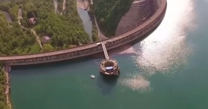 Managerul firmei de procesare a apei din Paltinu: Am fost supus presiunilor. De unde să furnizez apă dacă nu mai există? Cineva trebuie să suporte consecințele.