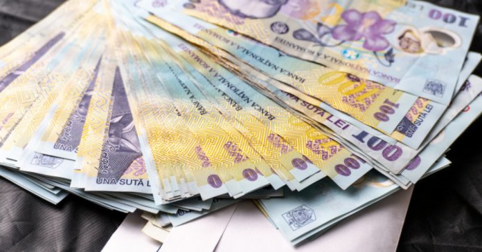 Anularea taxei pe stâlp și diminuarea impozitului minim pe cifra de afaceri la 0,5% va avea loc începând cu 2027.