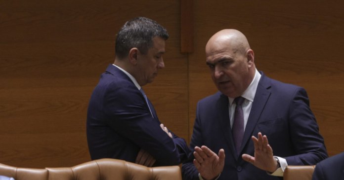 Grindeanu cheamă miniștrii PSD la o întâlnire, după ce Bolojan a sugerat formarea unui guvern minoritar. Discuții referitoare la buget (surse)