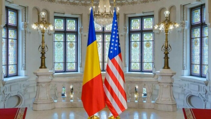 Proteste masive în Copenhaga împotriva intențiilor lui Trump privind Groenlanda: „Fă America să dispară”