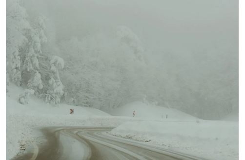 Avertizare de vreme extremă: Ninsoare și reducerea vizibilității în numeroase județe - UPDATE