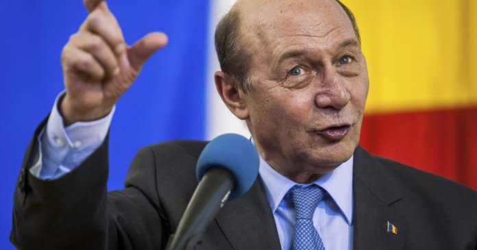 Băsescu, referindu-se la cererea SUA de a desfășura trupe la baza Kogălniceanu: Trump caută aliați. România...