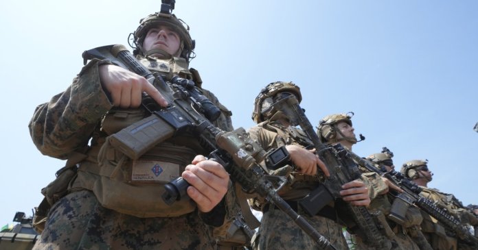 Ce consecințe ar avea mobilizarea a 17.000 de soldați americani în Orientul Mijlociu. În 2003, războiul din Irak a...