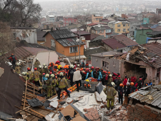 Explozie de intensitate mare și două edificii dărâmate cu patru zile anterior incidentului din Turcia
