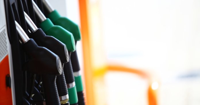 Impactul conflictului din Orientul Mijlociu asupra pieței de petrol: ce pot previziona românii în legătură cu...