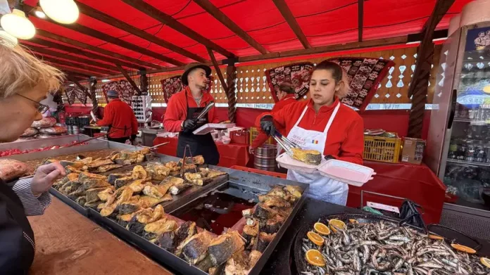 Prețul unei supe de pește lipovenești la Festivalul Pescăresc din București