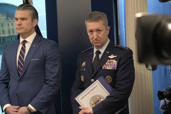 Detaliul pe care forțele armate americane vor să-l mențină secret. Generalul Caine a evitat să-i ofere un răspuns lui Trump în fața presei.