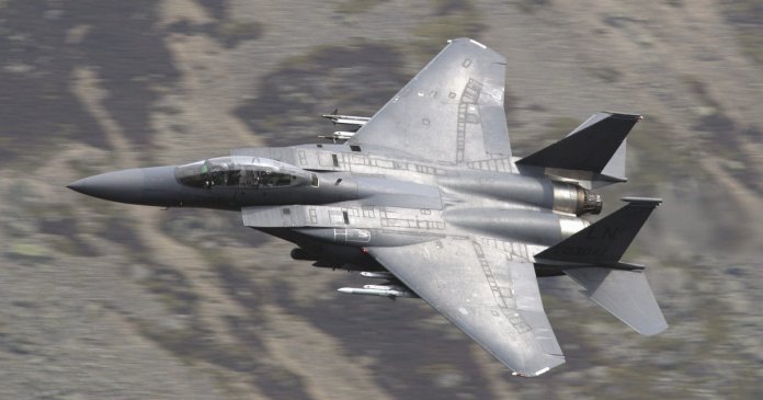 „Ghost Murmur”: cât de autentic este aparatul CIA care a urmărit bătăile inimii pilotului american...