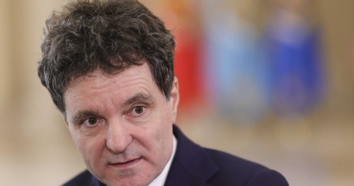 Nicușor Dan vorbește despre desemnarea foștilor lideri ai DNA și Parchetului General în noi poziții de conducere.