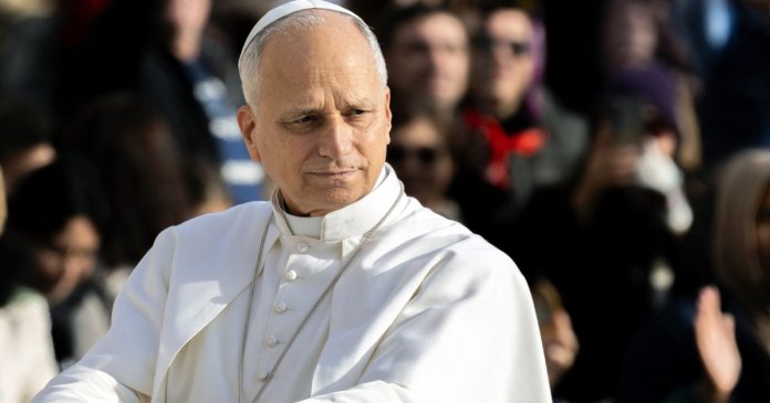 „Nu este în favoarea mea”: Papa Leon elucidă declarațiile percepute ca...