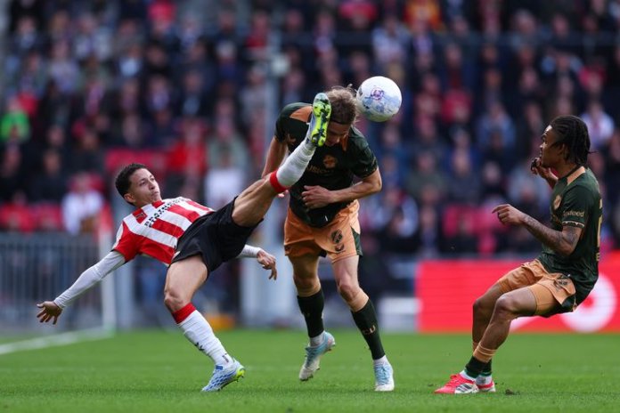 PSV - Utrecht 4-3 » O victorie de neuitat pentru Dennis Man și echipă! Duminică, PSV are oportunitatea de a obține titlul.