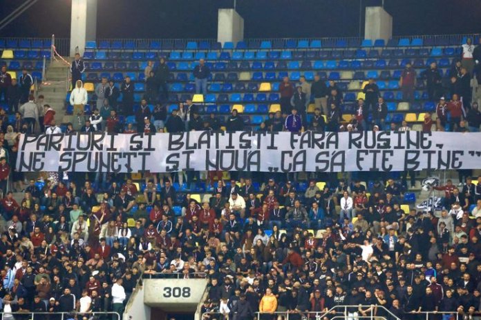 Ruptură TOTALĂ între rapidiști: „Pariori și blatiști fără pic de rușine”