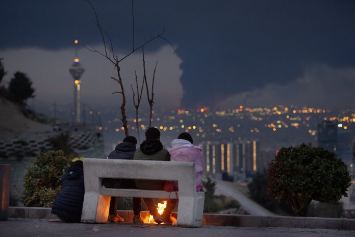 SUA, Iran și intermediarii fac ultimele străduințe pentru un acord de încetare a focului de 45 de zile. Ce dezvăluie sursele de știri din America.