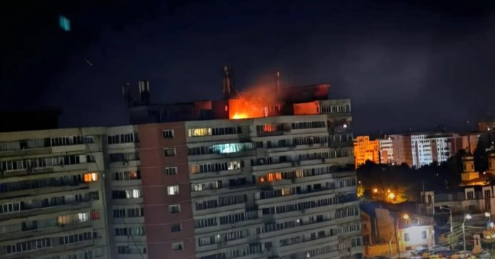 Alertă majoră: Dronă căzută pe un imobil din Galaţi. Două persoane rănite, zeci de victime...