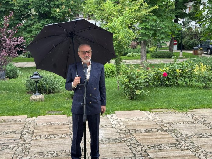 Becali a fost întâlnit de Nicușor Dan, după întârzierea de la consultări. A dezvăluit ulterior informații despre discuțiile avute.