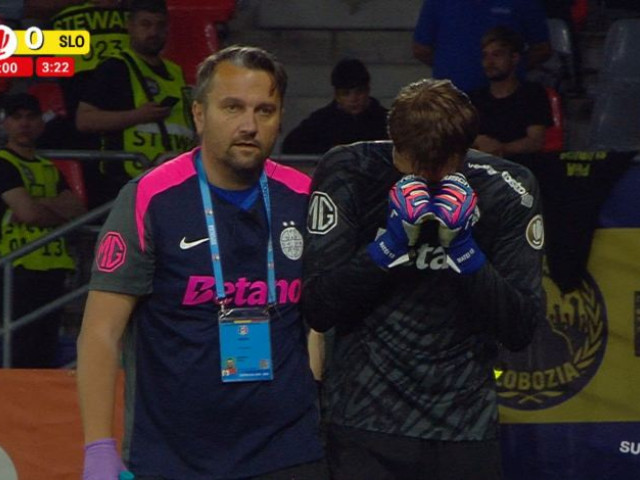 Matei Popa, substituit înainte de intervalul de timp în FCSB - Slobozia! A vărsat lacrimi la părăsirea terenului