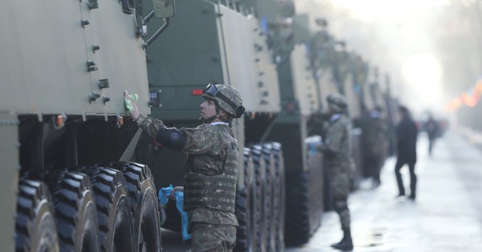 Săptămâna crucială pentru echiparea României: MApN a încheiat doar 3 din cele 15 contracte prin SAFE și se confruntă cu pericole...