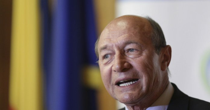 Traian Băsescu acuză PNL de iresponsabilitate: „Pentru o singură persoană, opresc țara”
