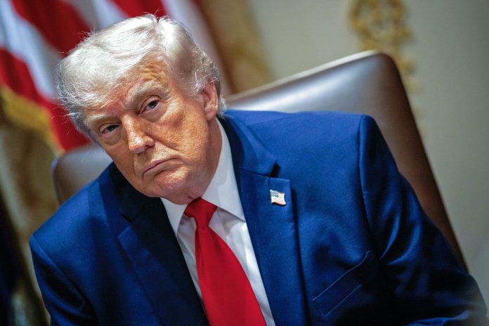 Trump a încheiat un interviu la NBC News, supărat de întrebările primite.