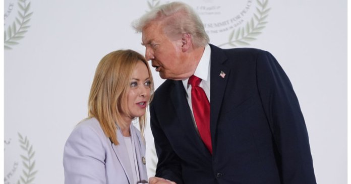 Trump susține că Meloni l-a „mângâiat” să realizeze o fotografie comună la summitul G7. „Am simțit compasiune pentru ea”...