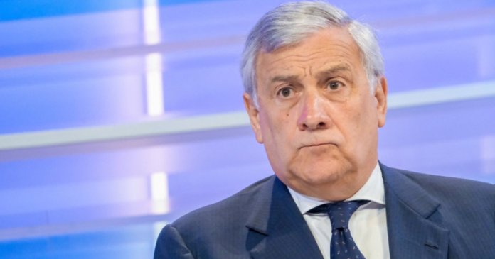 Italia plănuiește să ceară suspendarea Spaniei din Spațiul Schengen. Raționamentul lui Antonio Tajani