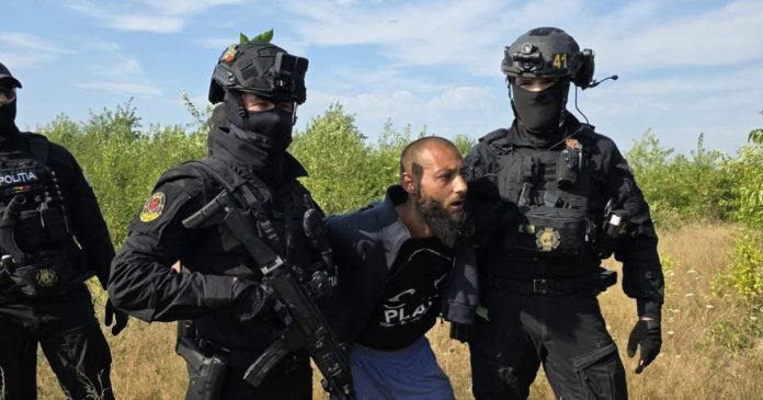 Deținutul fugit din Baia Mare a fost prins de poliție.